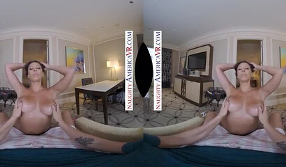 Busty MILF Rachel Starr shows her sex skills in ultimate VR experience