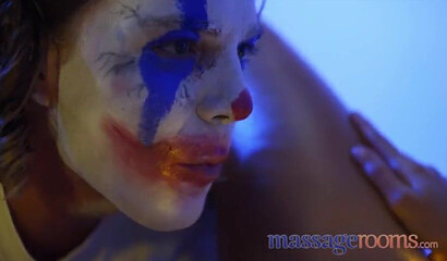 Horny Joker fucking big boobed Wonder Woman Kira Queen in massage room