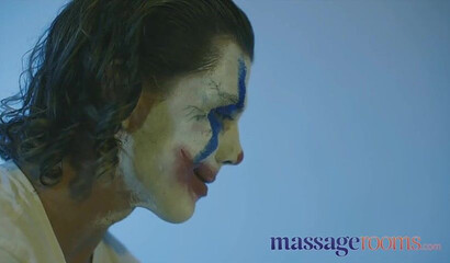 Horny Joker fucking big boobed Wonder Woman Kira Queen in massage room
