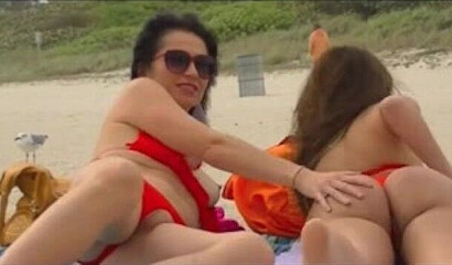 Sexy Nude Miami Beach - Beach nude - Big Ass Porn TV