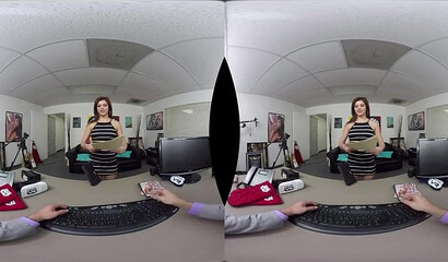 Busty MILF Leah Gotti shows her sex skills at VR sex casting