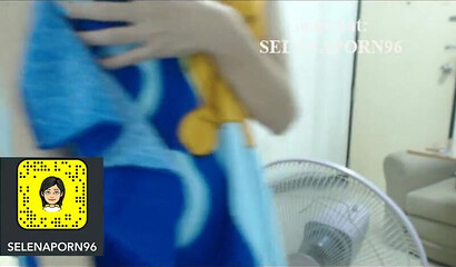 Amateur brunette with harry pussy gets spied on in the bathroom