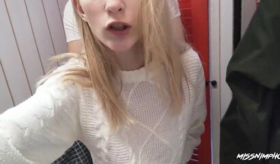 Blonde babe fucks and sucks off her lover in the changing room