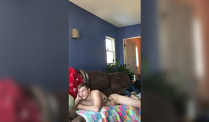 Amateur 19 year old girlfriend gets pounded on sofa by her boyfriend