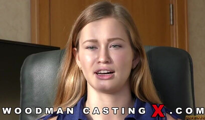 Busty newcommer Stella receives cunnilingus and hardcore pounding at casting