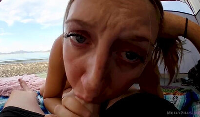 Hot blonde Molly Pills gives sloppy BJ and fucks at the beach
