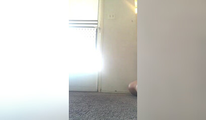 Sinful amateur wife spreading legs and toying her mature snatch on cam