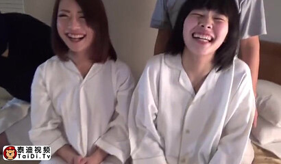 Hairy Japanese teens make a creampie orgy in a hotel room