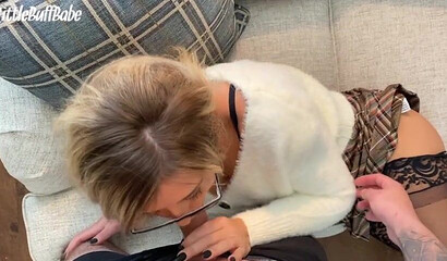Amateur bombshell with glasses takes big dick in her wet tight kitty