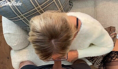 Amateur bombshell with glasses takes big dick in her wet tight kitty