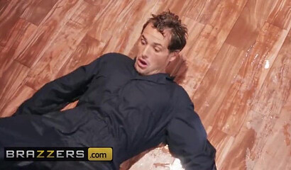 Dream girl with huge boobs Nicolette Shea riding a lucky guy