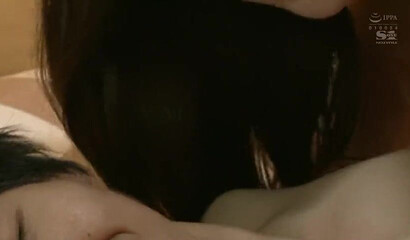 Petite Japanese girlfriend know how to blow and ride a boner