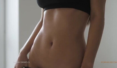 Busty amateur babe pulls down her yoga pants and takes cock