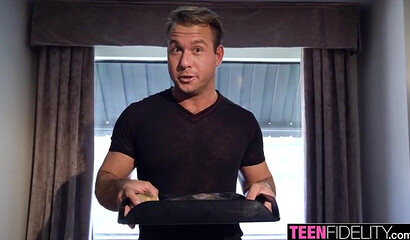 Blonde teen with superb natural big tits Skylar Vox gets nailed