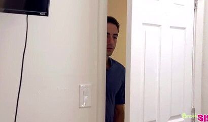 Teens Isabella Nice and Zoe Bloom gets creampied by bro's huge dick