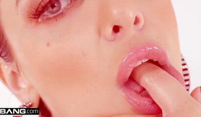 Curvy mom with fake breasts Ivy Lebelle enjoys anal oily fuck