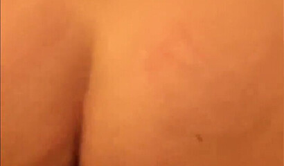 Amateur curvy wife shows her round ass and gets banged in homemade