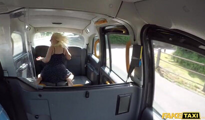 Blonde bitch with natural tits and enormous ass fucks taxi dude