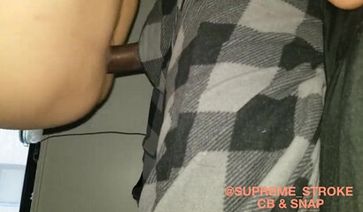 Slutty brunette girl gives her twat on first date