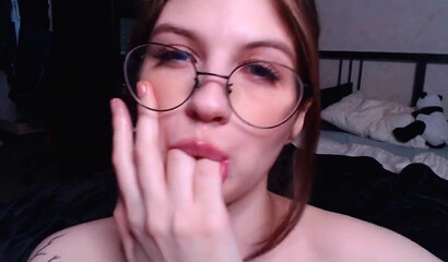 College chick gets a huge cumshot on her pretty Russian face