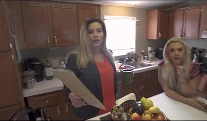 Latina mom Maria Jade creampied by her stepson