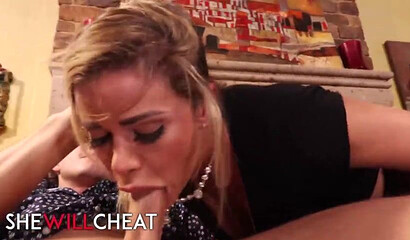 Slutty Jessa Rhodes fucks a guy as her husband watches