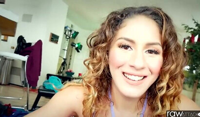 Behind the scenes with a Latina that likes it hardcore
