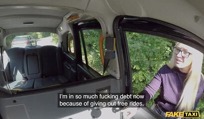 Blonde slut Amber Deen riding a fake taxi driver