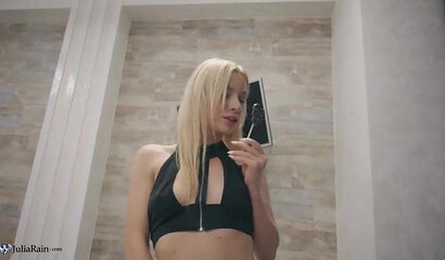 Slutty blonde with a big ass strokes a big cock