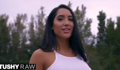 Latina Chloe Amour shoves a butt plug in her ass