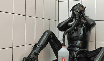 Beautiful And Kinky Amateur Blonde In Hot Breathplay
