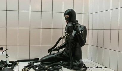 Beautiful And Kinky Amateur Blonde In Hot Breathplay