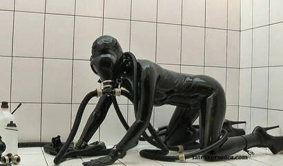 Beautiful And Kinky Amateur Blonde In Hot Breathplay