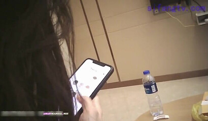 Sexy Amateur Teen Gives A Sloppy Blowjob And Gets Cumshot