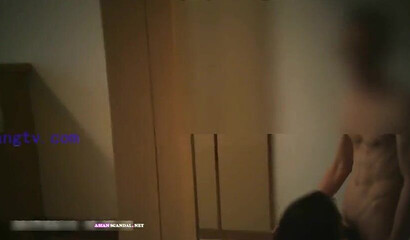 Sexy Amateur Teen Gives A Sloppy Blowjob And Gets Cumshot