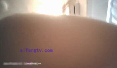 Sexy Amateur Teen Gives A Sloppy Blowjob And Gets Cumshot