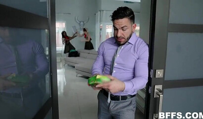 Horny Ebony Teen Cuties Pounded Hard In A Threesome