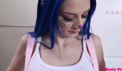 Latina babe invites her girlfriends for a kinky lesbian foursome