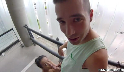 Amateur slut Sharon Lee likes public nailing HD