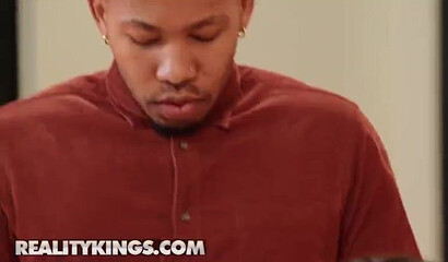 Curvaceous babe Luna Star in interracial rough bang